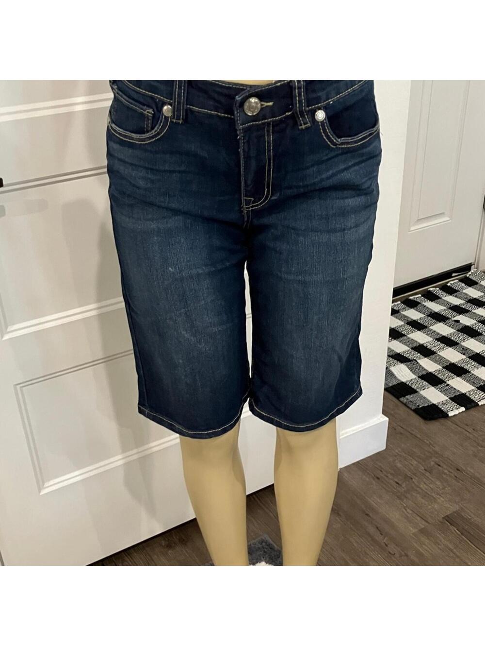 NWOT Nine West Vintage America Dark Denim Bermuda Shorts